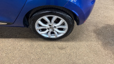 Renault Clio 1.2 TCE Dynamique Nav 5dr Petrol Hatchback